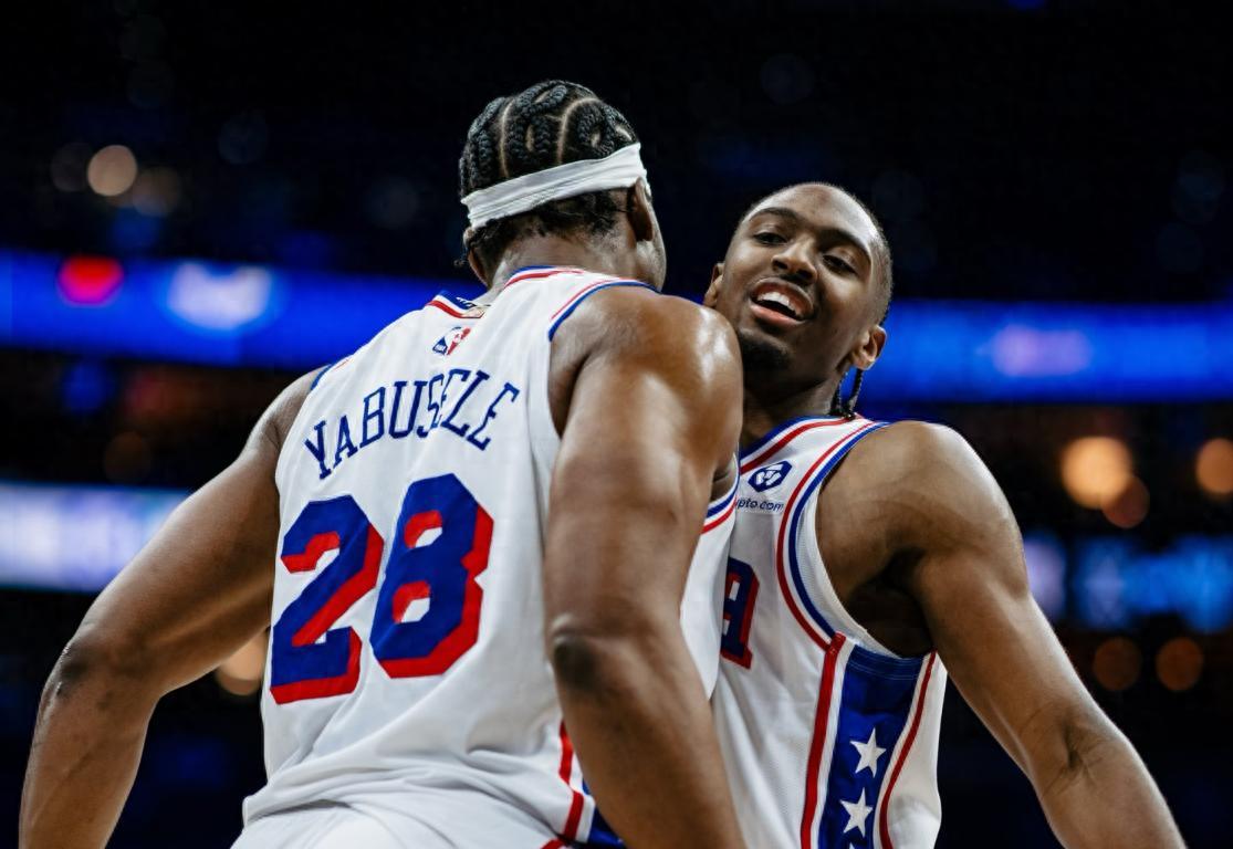 开云娱乐-76人球星三分绝杀，全场观众热烈欢呼，威望这里.-开云娱乐