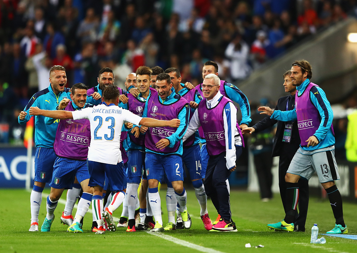 赛地聚焦——法甲关键时刻热度飙升；上海申花调整名单；赛场秩序良好；数据趋势出现新变化的简单介绍